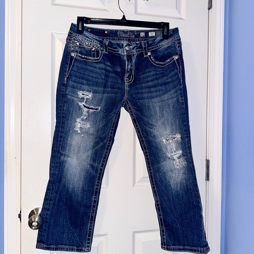 Miss Me Signature Crop Jeans
